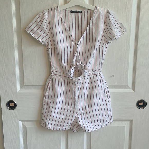 abercrombie and fitch romper - Picture 2 of 7